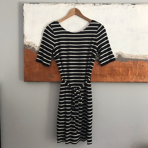 Banana Republic Factory Dresses & Skirts - Banana Republic Black & White Striped Belted Dress